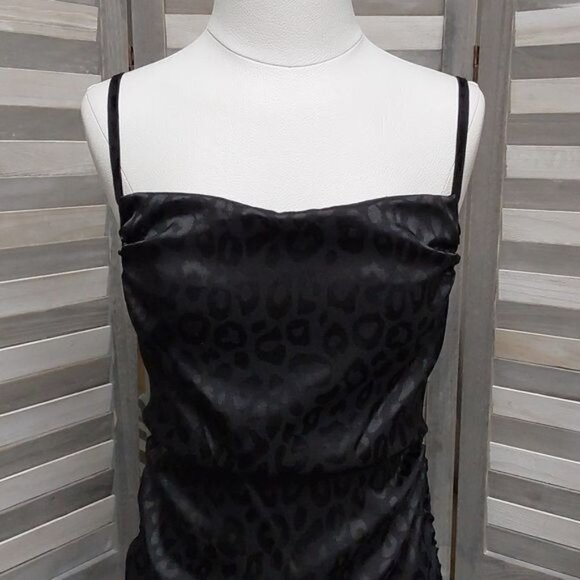 59 - Women's sleeveless ruched side bodycon dress,  | Wild Fable | Medium - Picture 3 of 15